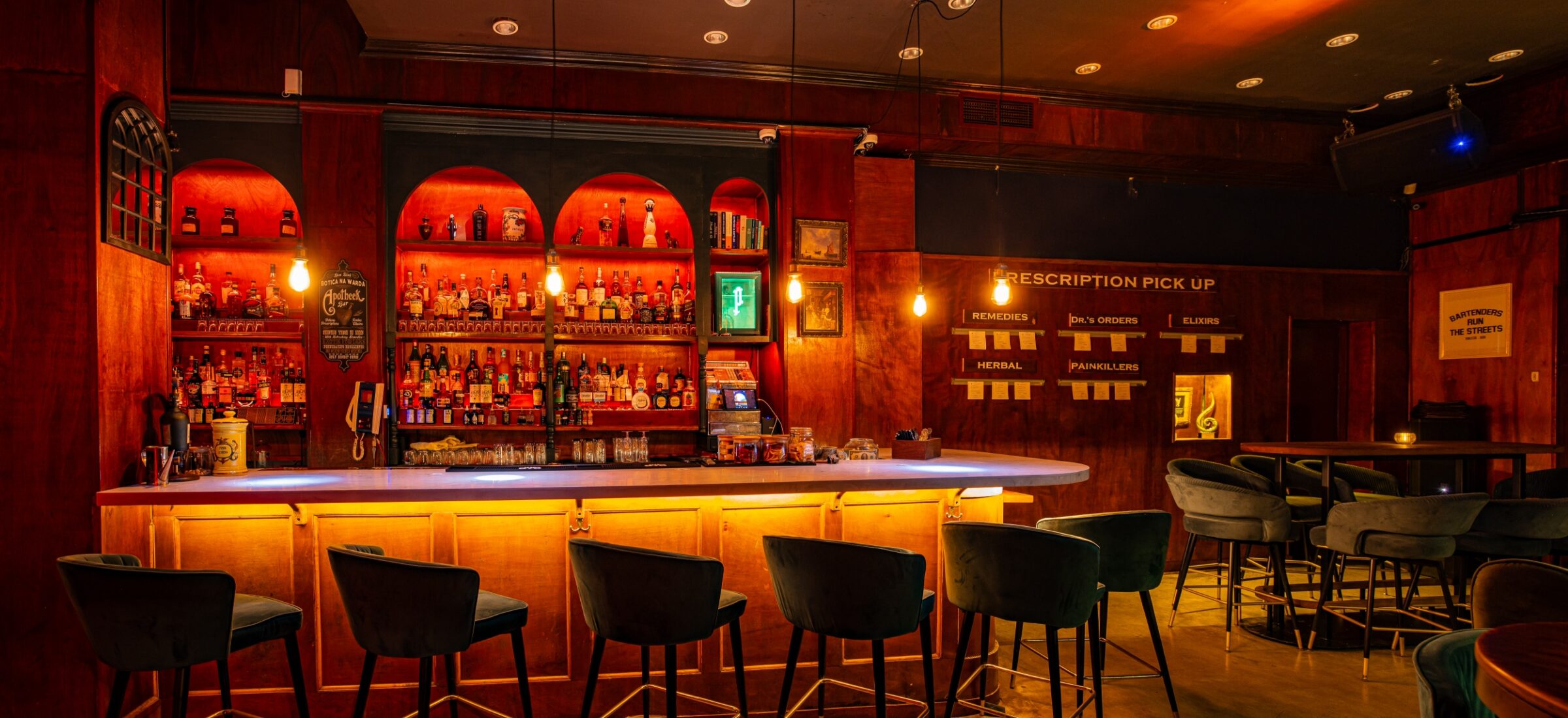 Apotek Speakeasy Interior
