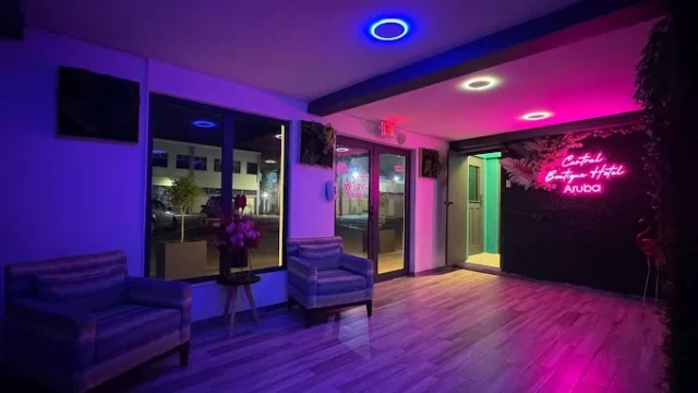 Central Boutique Hotel Aruba Modern Lobby
