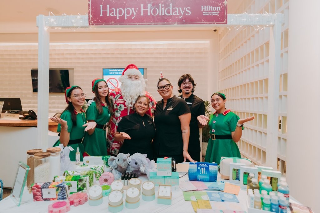 Local vendors present handcrafted holiday items at Hilton Aruba Holiday Markets in Palm Beach