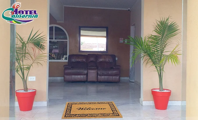 Hotel California Aruba Guest Room