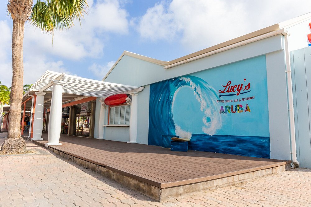 Lucys Retired Surfers Bar & Restaurant