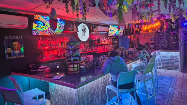 Nightlife Experience at Liquid Chef Gastro Bar