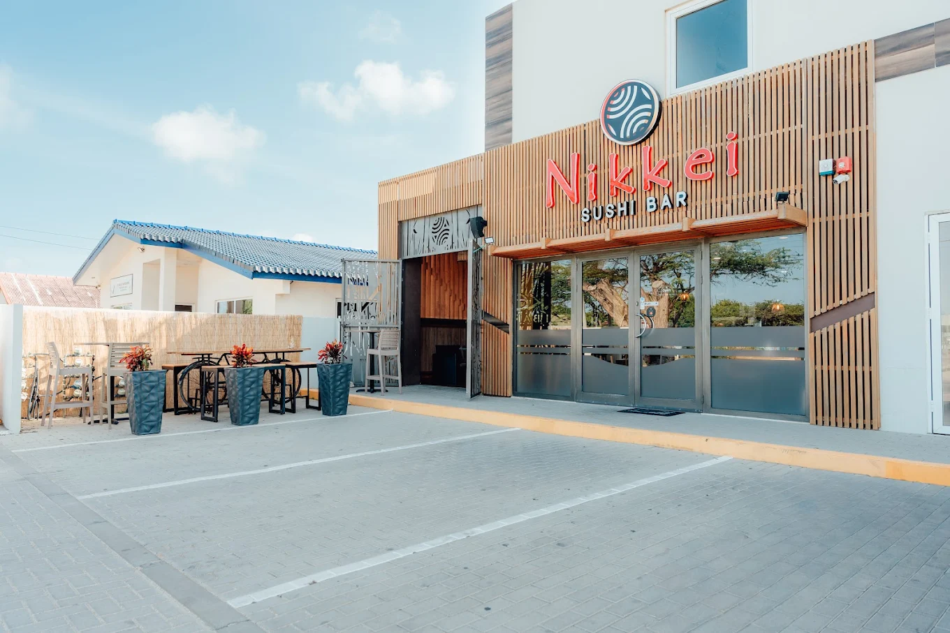 Nikkei Sushi Bar Aruba – Japanese-Peruvian Fusion