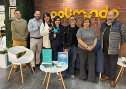 Ecuadorian travel agents attending One Happy Island Aruba training