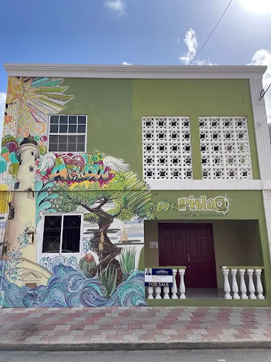 Pista Q Fashion Boutique Oranjestad