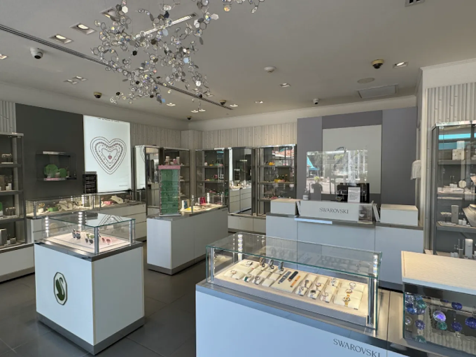 Prestige Designer Jewelry and Timepieces