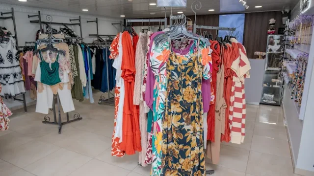 Shopping at Melz Fashion Aruba