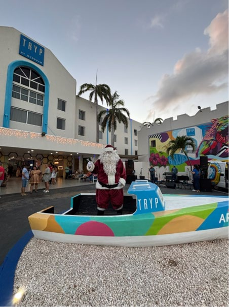 TRYP by Wyndham Aruba Christmas Craft Market Brings Community Together