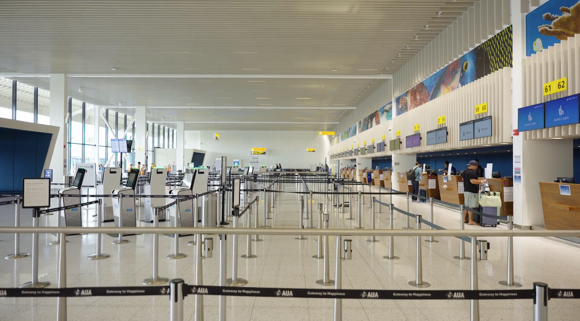 new check-in hall at Aruba Airport Gateway 2030